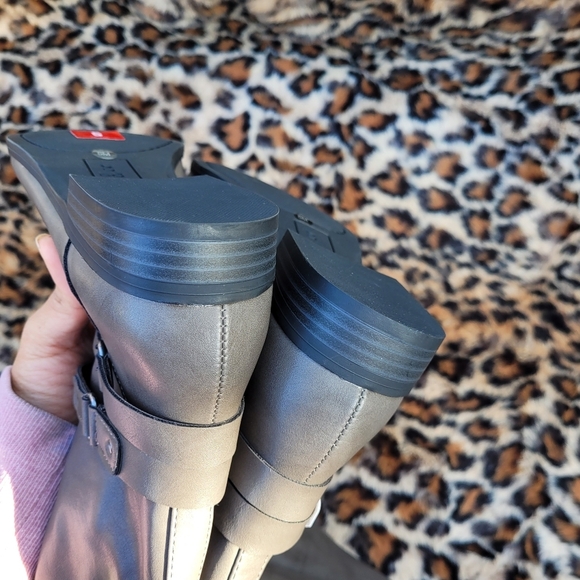 Style & Co. Fabric Closed Toe Knee High Fashion Boots  Sz 5 - Picture 8 of 13